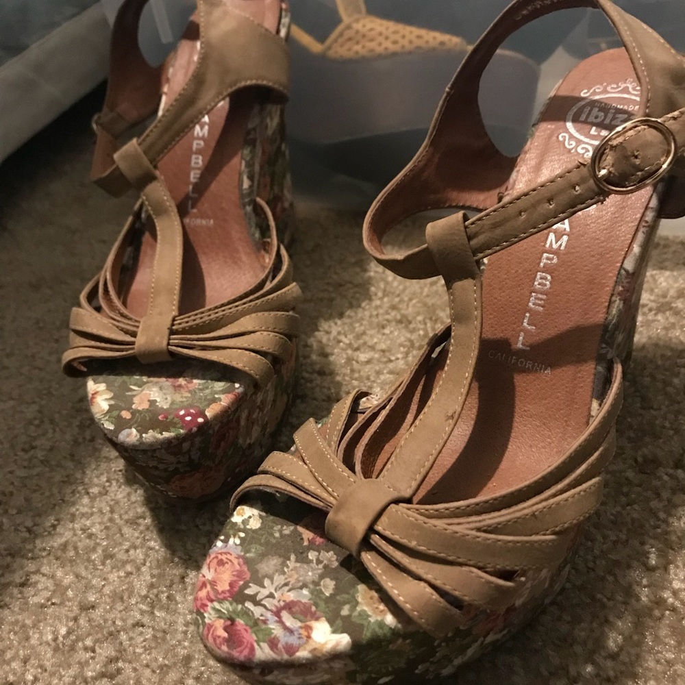 Jeffrey Campbell Swansong